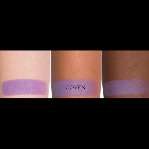 Kat Von D “Coven” Studded Kiss Creme Lipstick NIB - Picture 5 of 5